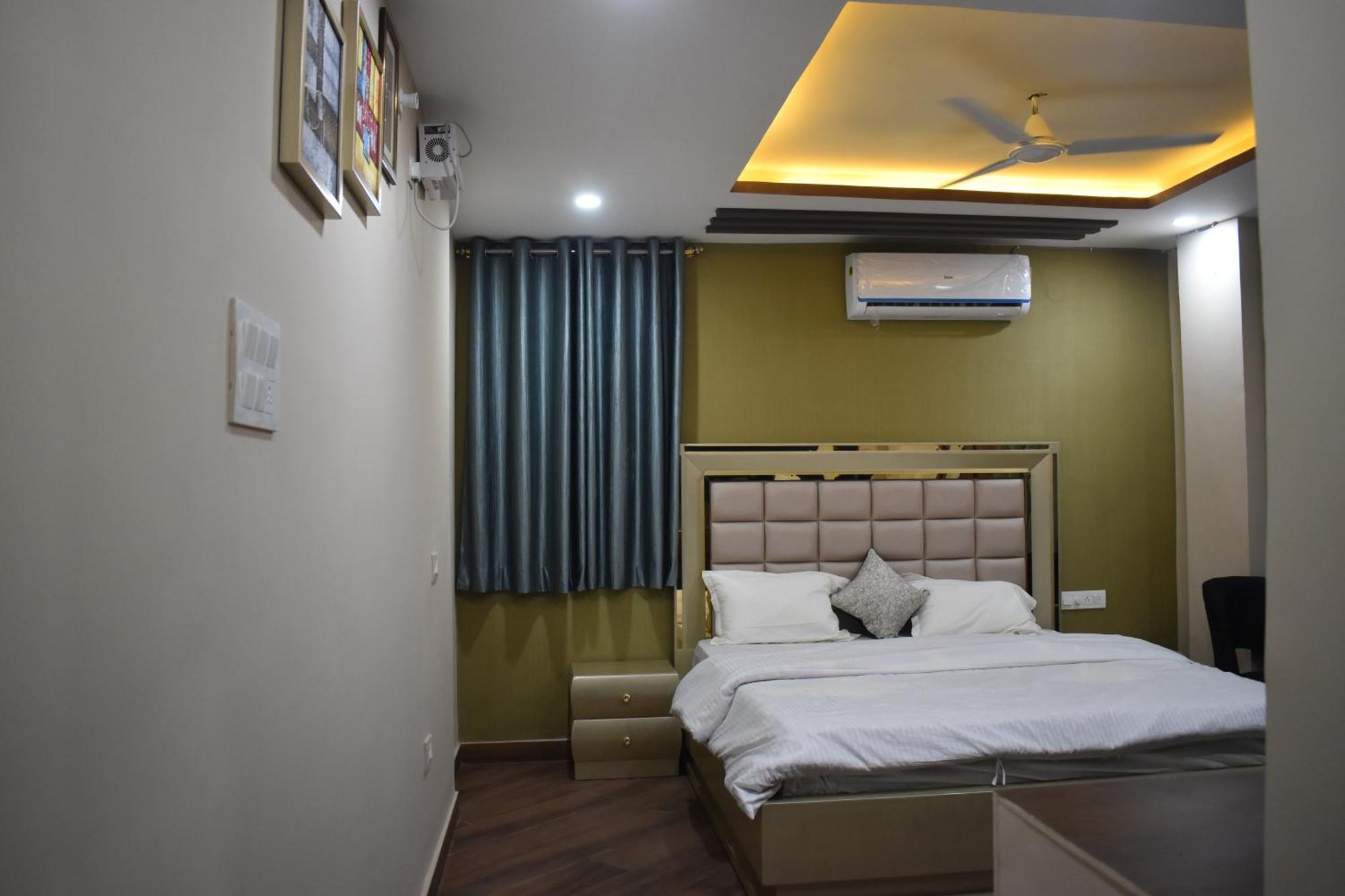 Hotel Lilac Doors Patna  Buitenkant foto