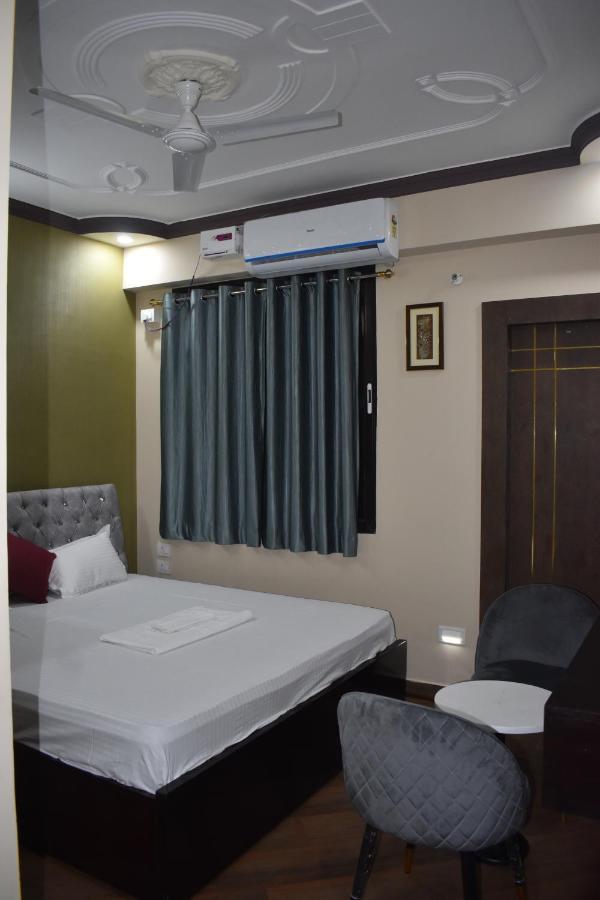 Hotel Lilac Doors Patna  Buitenkant foto