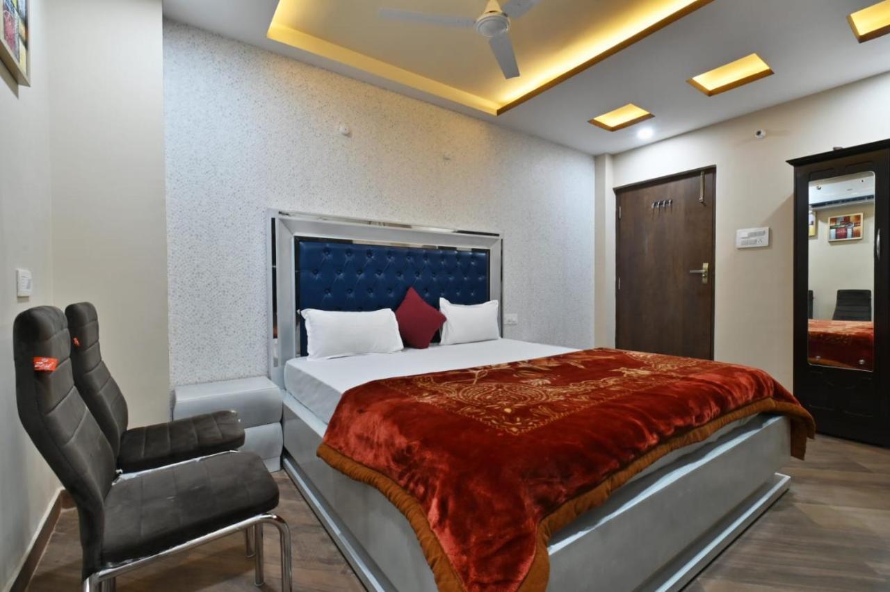 Hotel Lilac Doors Patna  Buitenkant foto